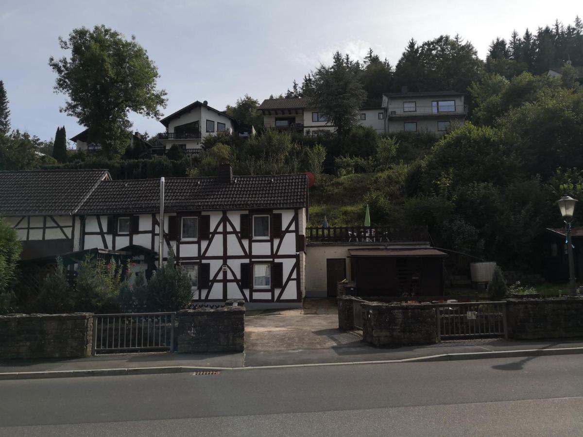 Willa Haus Am Fluss Kall Zewnętrze zdjęcie
