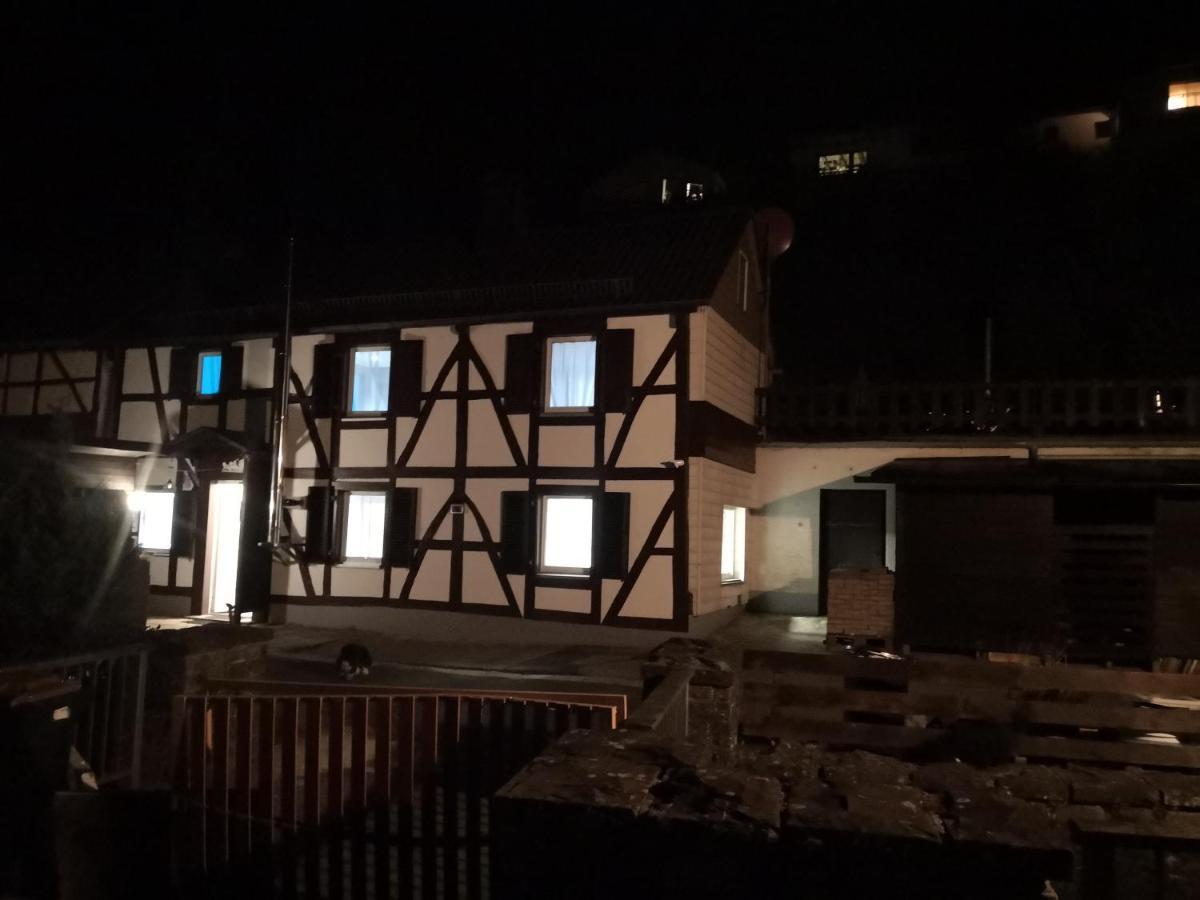 Willa Haus Am Fluss Kall Zewnętrze zdjęcie